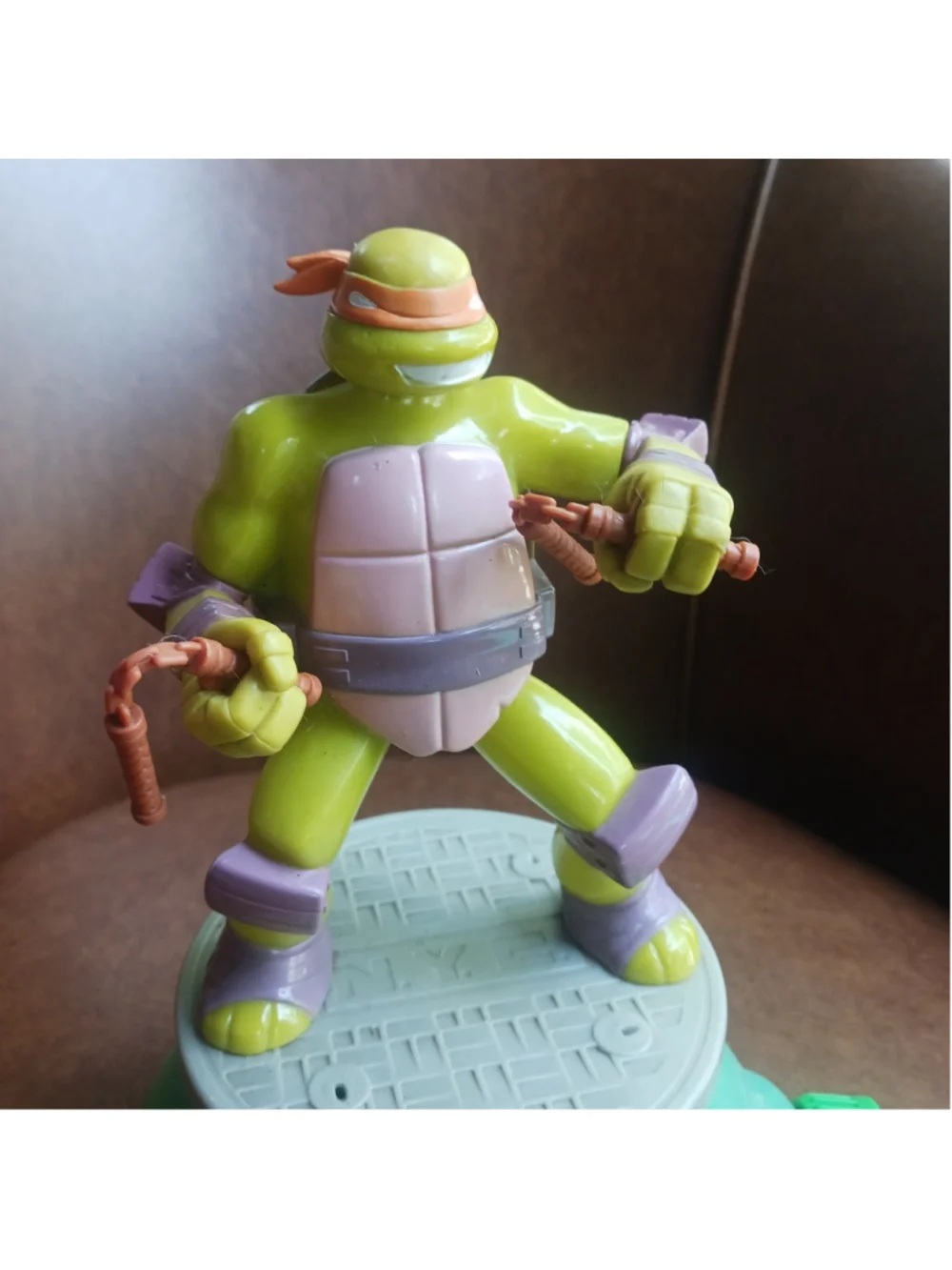 NICKELODEON TNMT Micheangelo Teenage Mutant Ninja Turtles Sprinkler 9-1/2